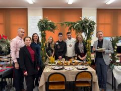 Najpiekniejszy-Stol-Bozonarodzeniowy-018